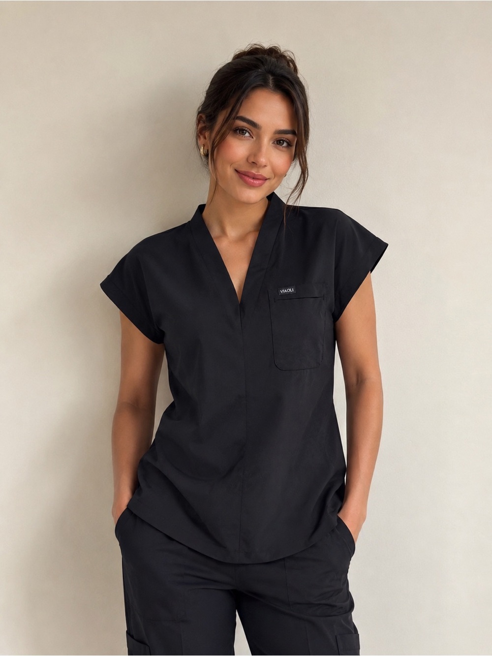 NEW VIAOLI Women’s Black V-Neck Scrub Top Size Medium Short Sleeve Uniform Top